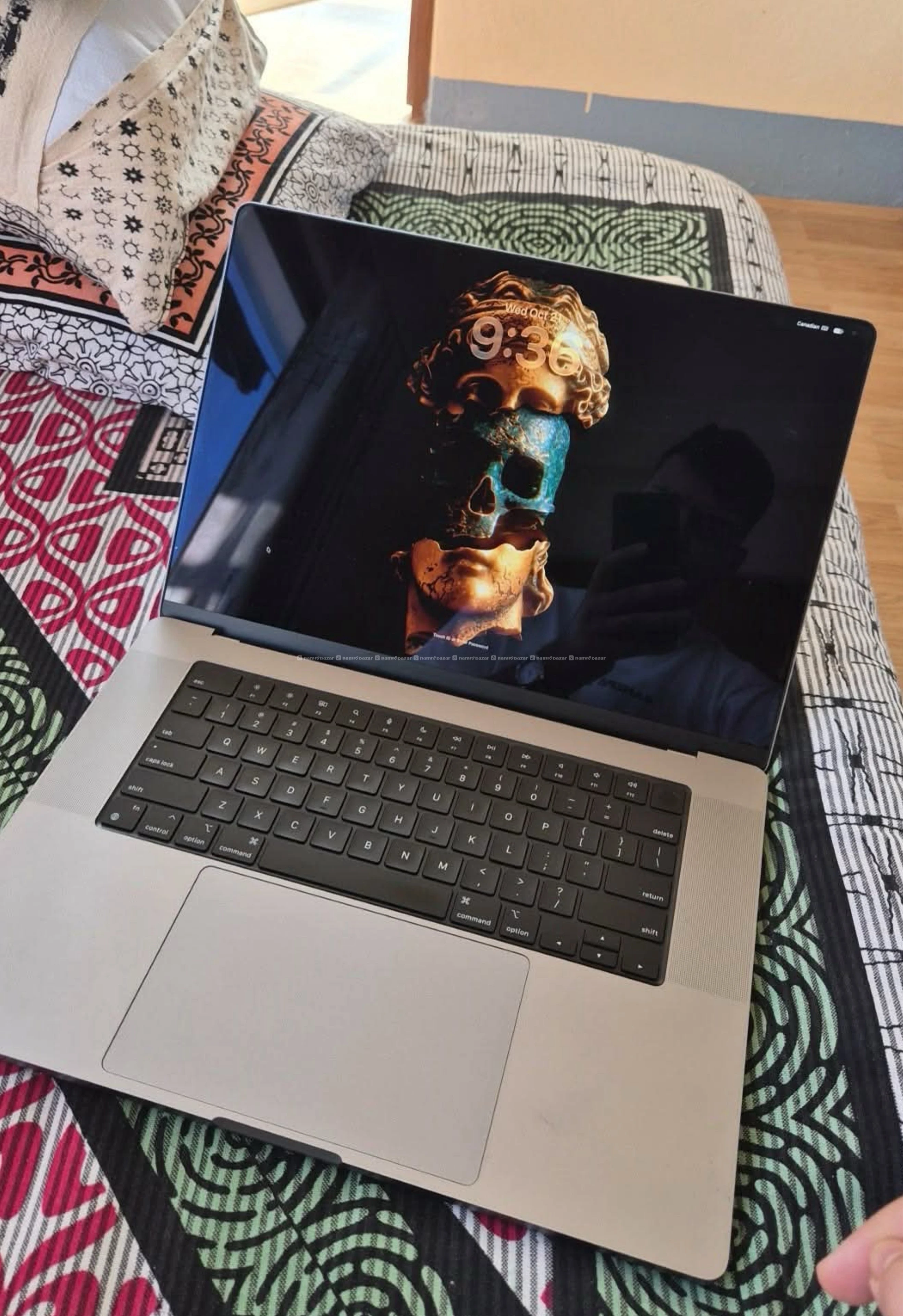Macbook Pro M1 Pro (16/1 TB and 16 Inch)