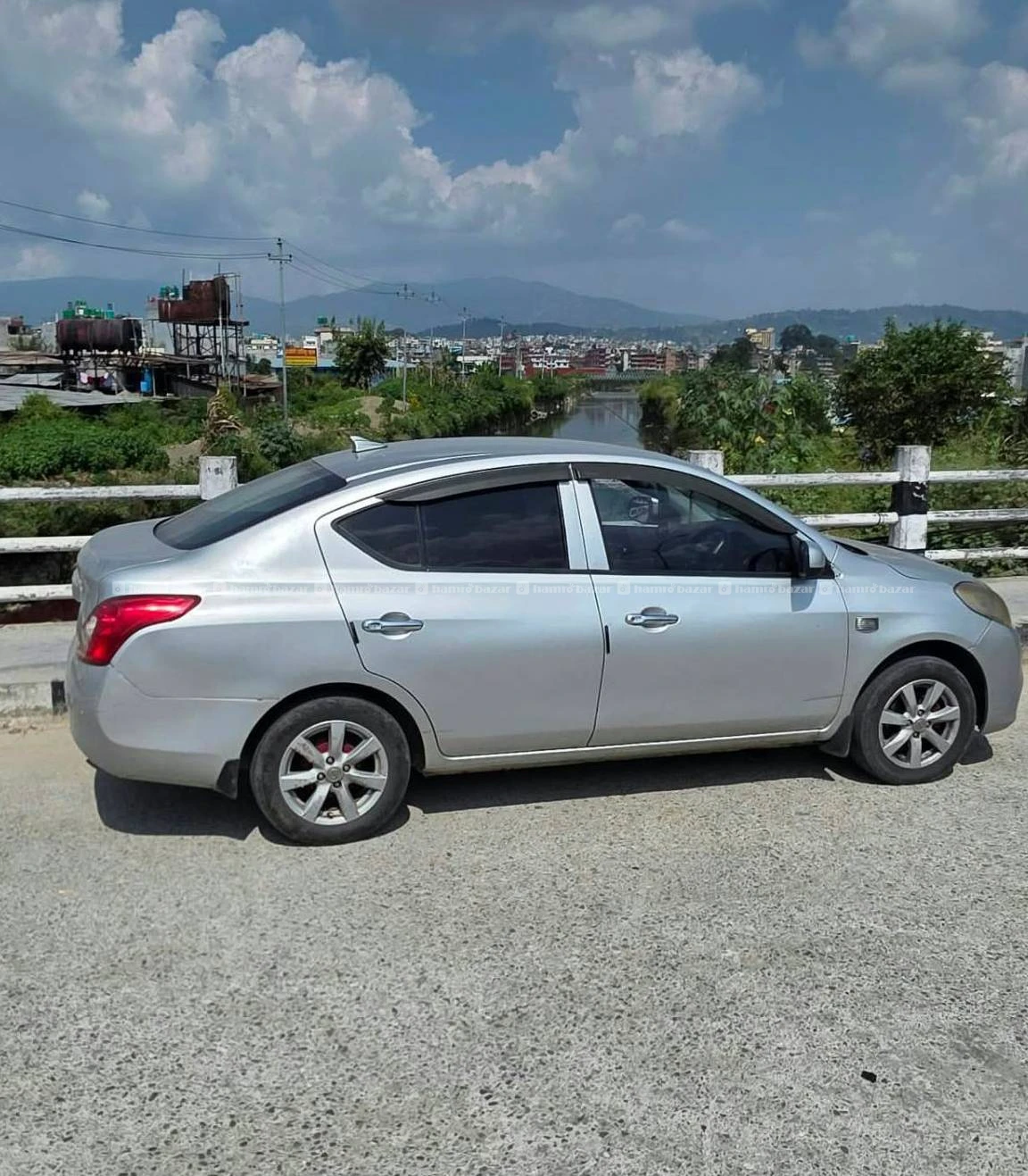Nissan sunny 2013 model