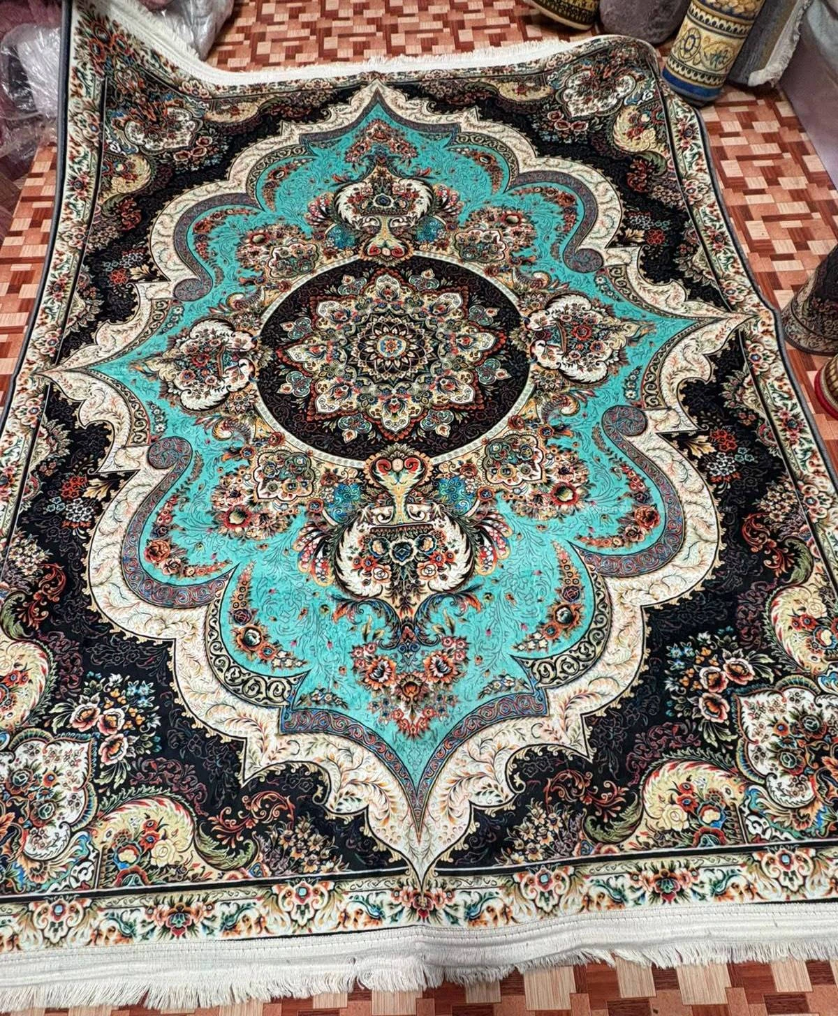 Turkey design carpet 5\7 size