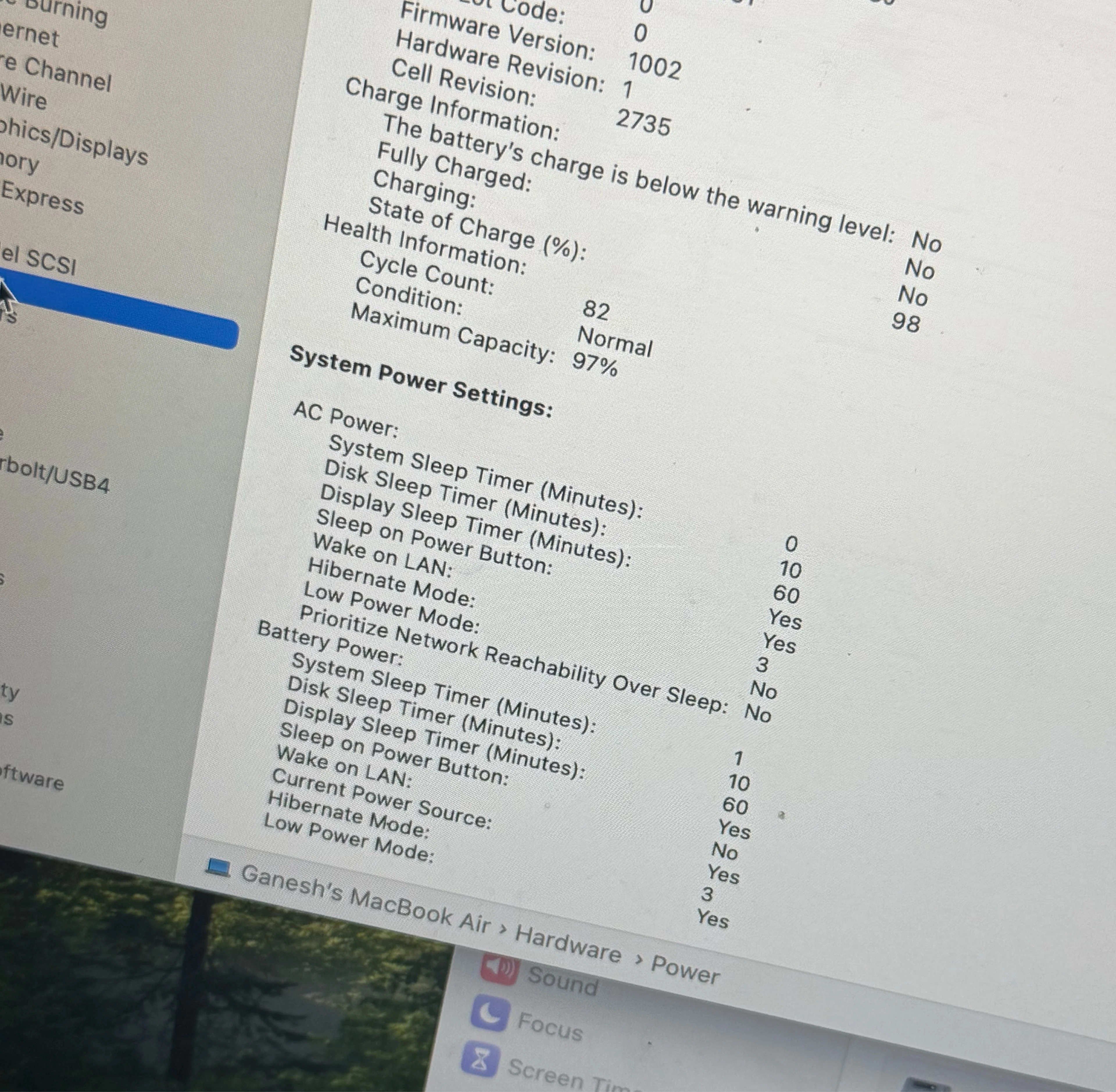 Macbook AirM1(97% BatteryHealth & 82 Cycle count) 2