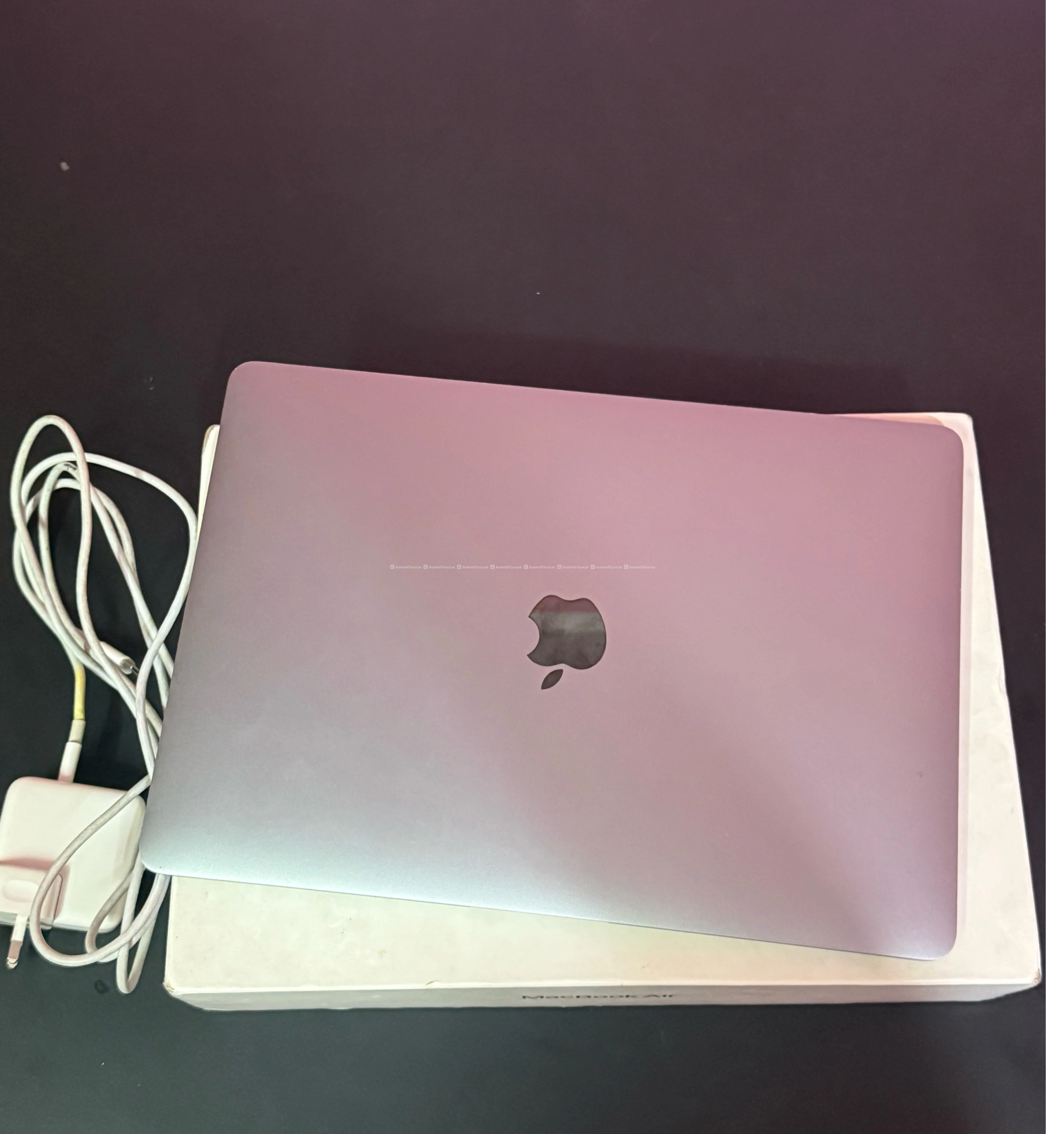 Macbook AirM1(97% BatteryHealth & 82 Cycle count) 3
