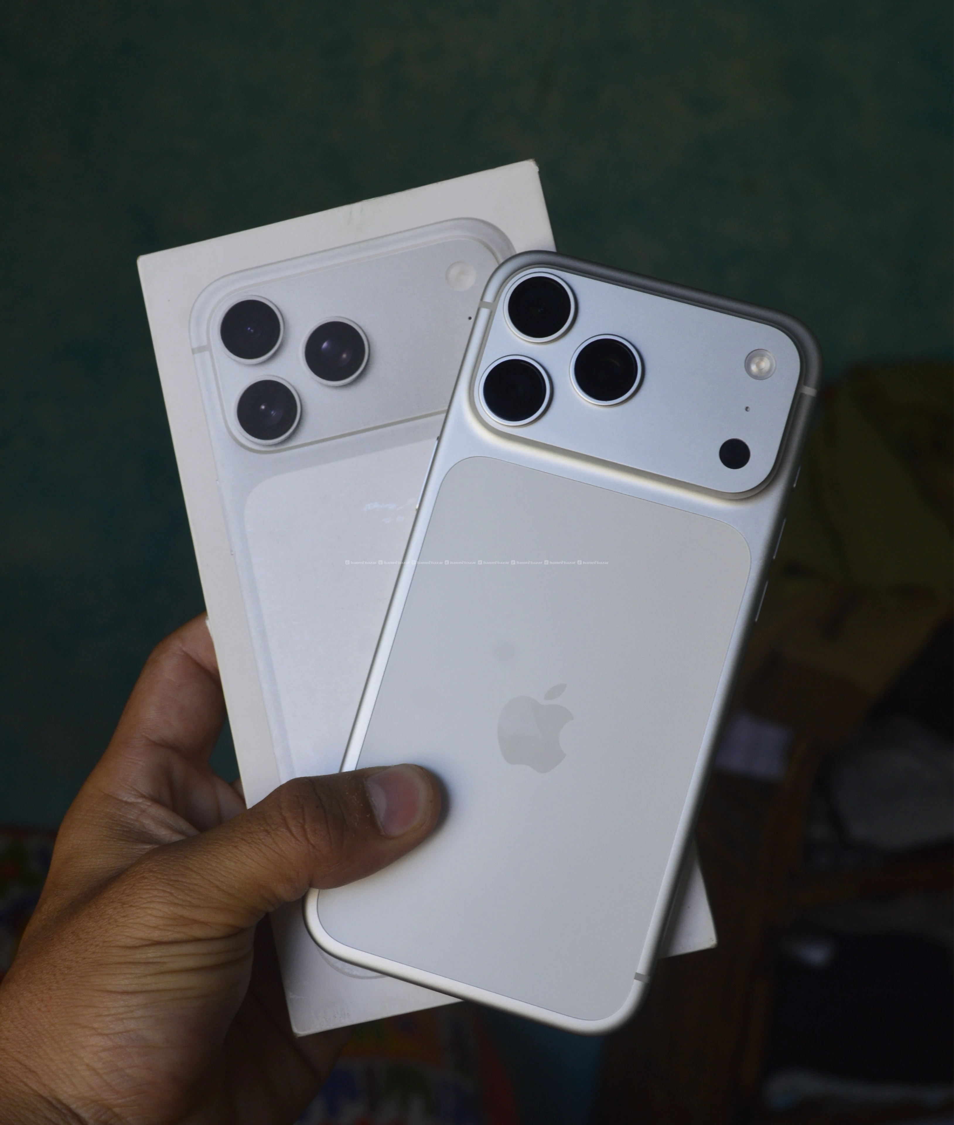 Iphone 17 pro max 3 cycle 2