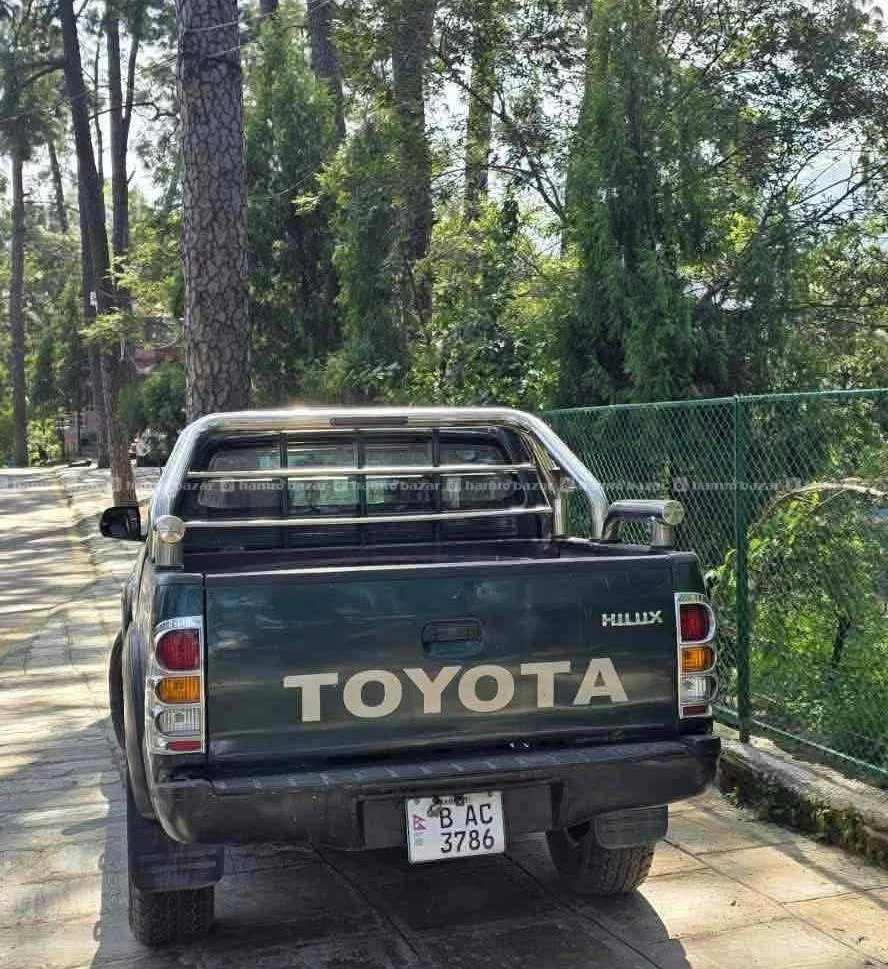 Toyota Hilux 2009 model
9818846575 or 9768397661 2