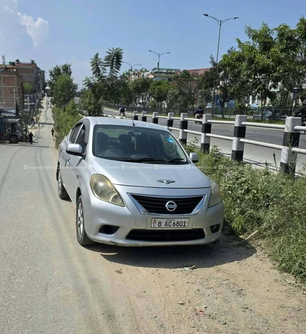 Nissan sunny 2013 model
9818846575 or 9768397661 2