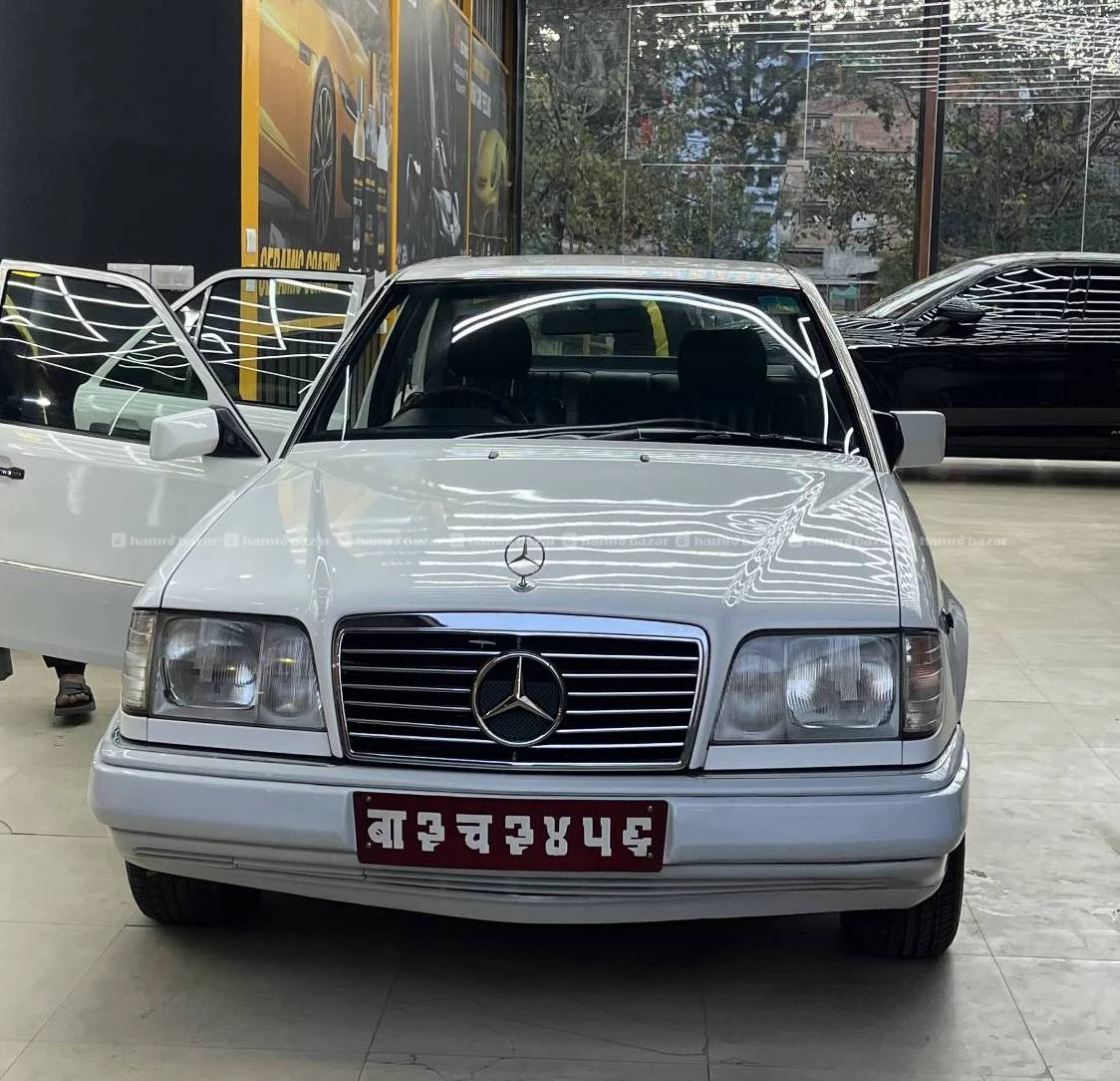 Mercedes Benz e220 w124