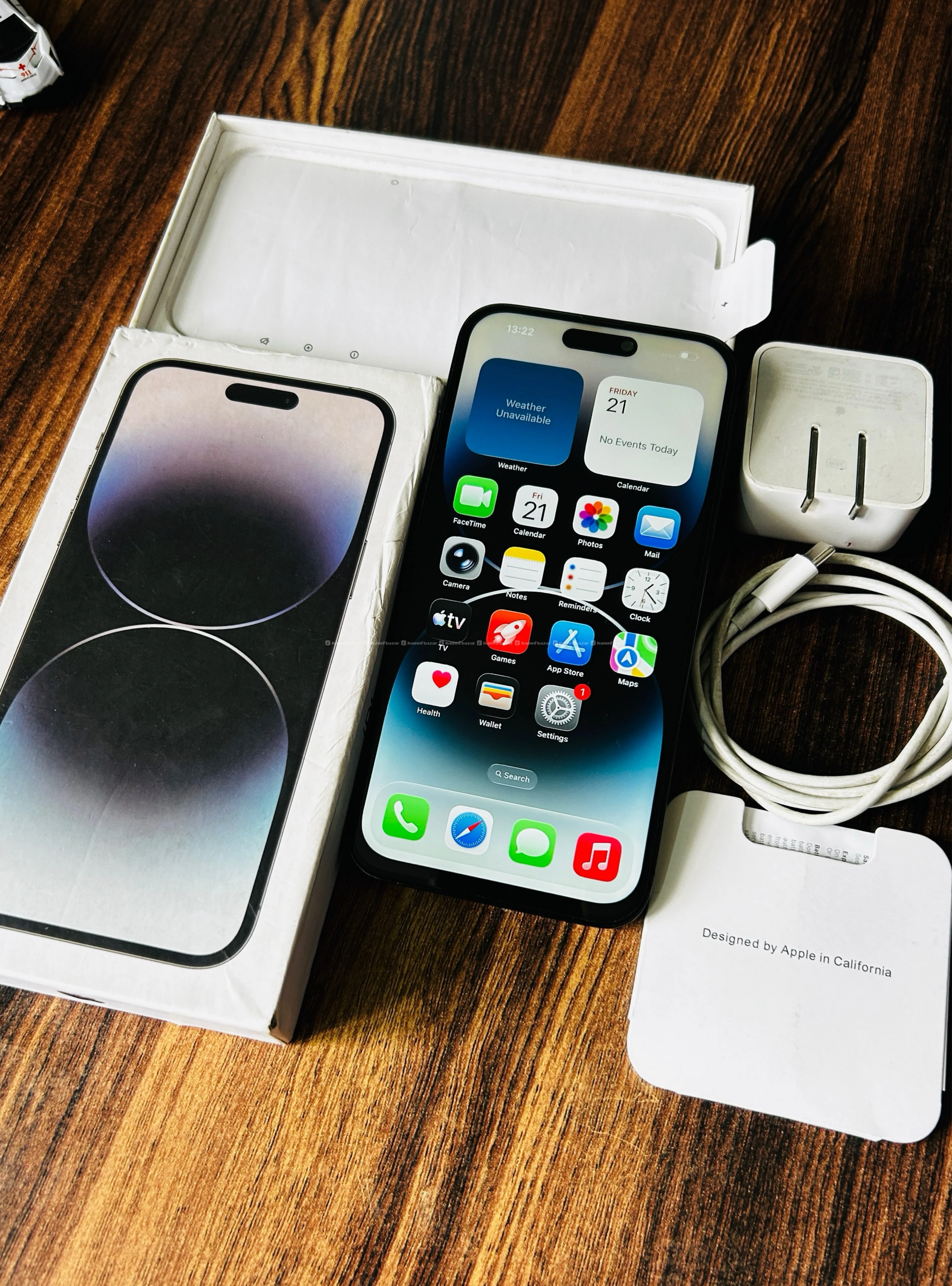 iPhone 14 Pro Max 256 with box and charger