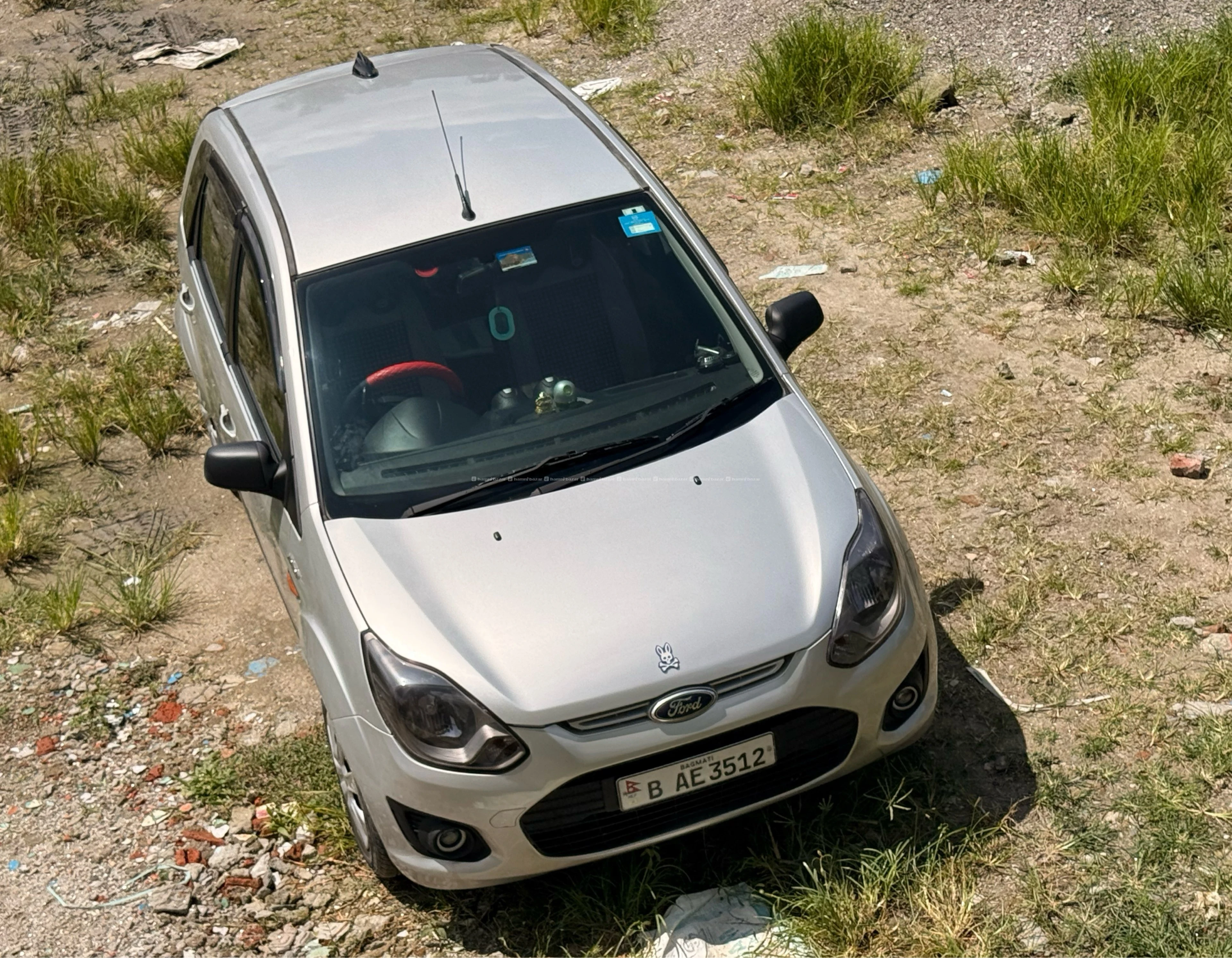 FORD FIGO 2014 SHOWROOM CONDITION LIKE NEW 3