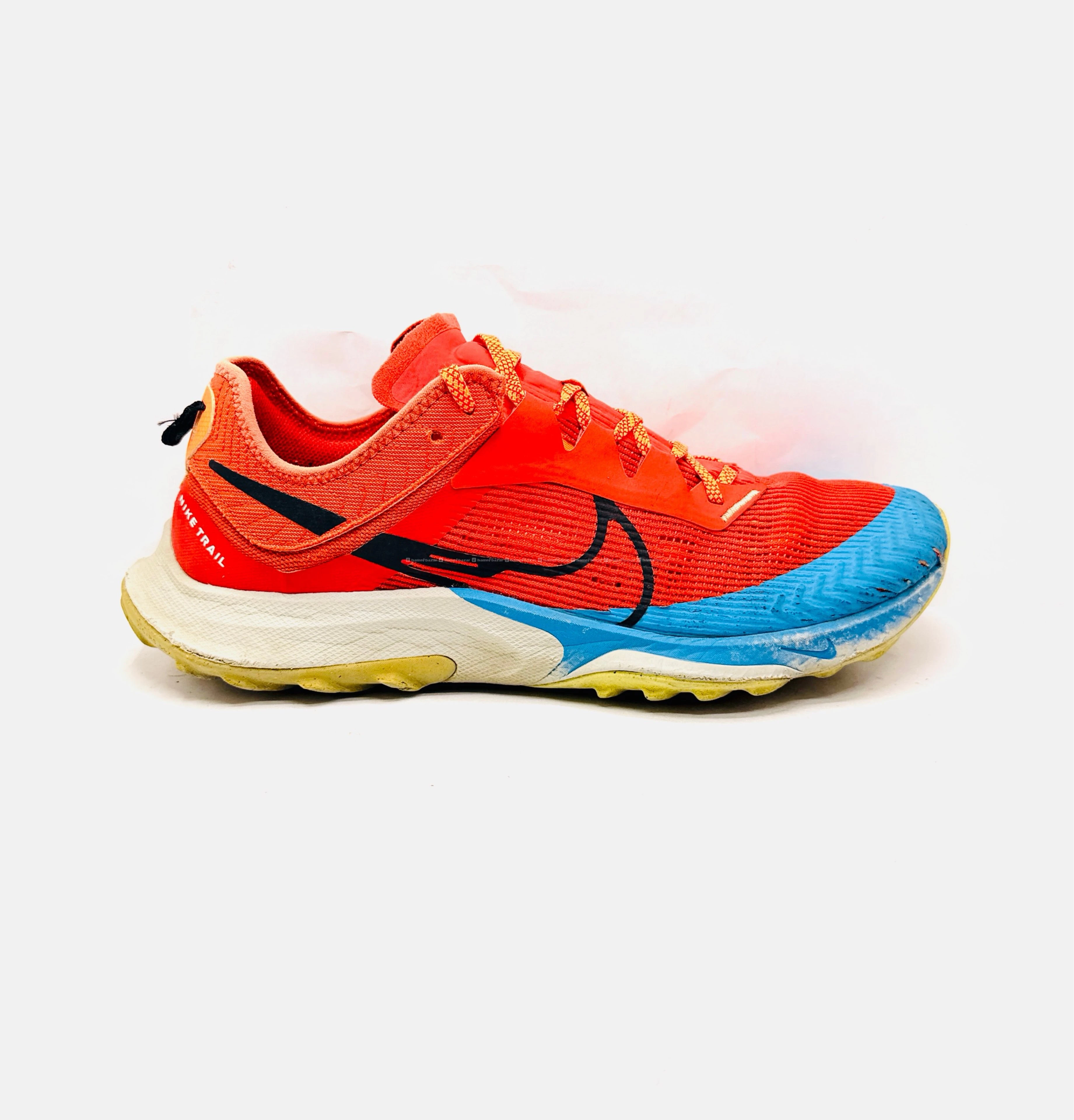 NIKE AIR ZOOM TERRA KIGER 8 TRAIL SHOES