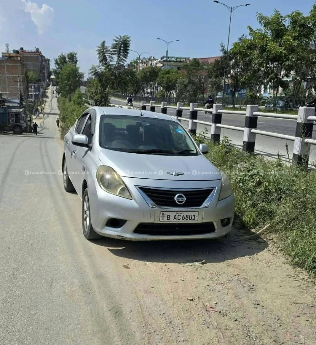 Nissan sunny 2013 model
9818846575 or 9768397661 6