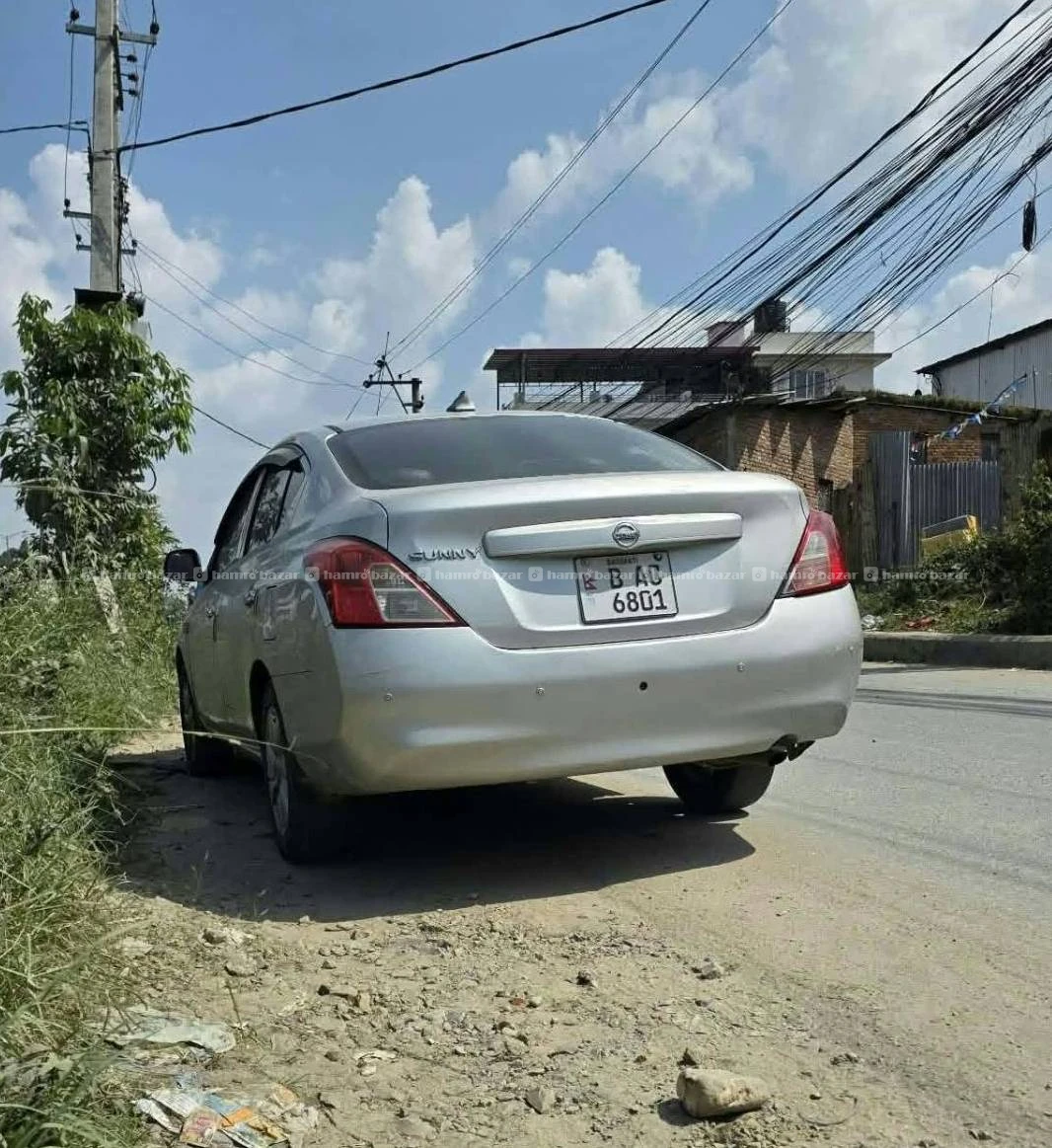 Nissan sunny 2013 model
9818846575 or 9768397661 2