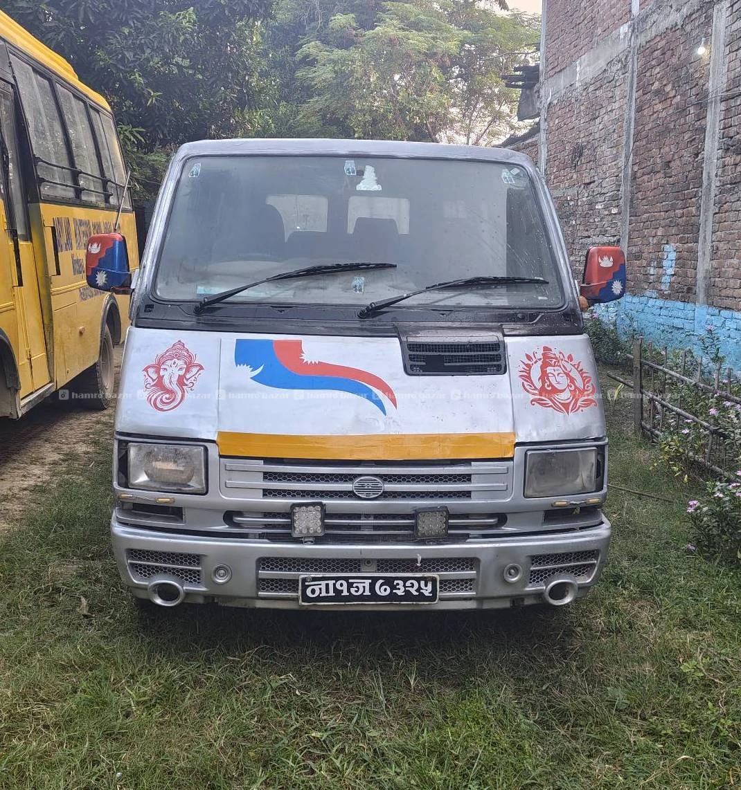 Like new 2015 model Tata winger for sale