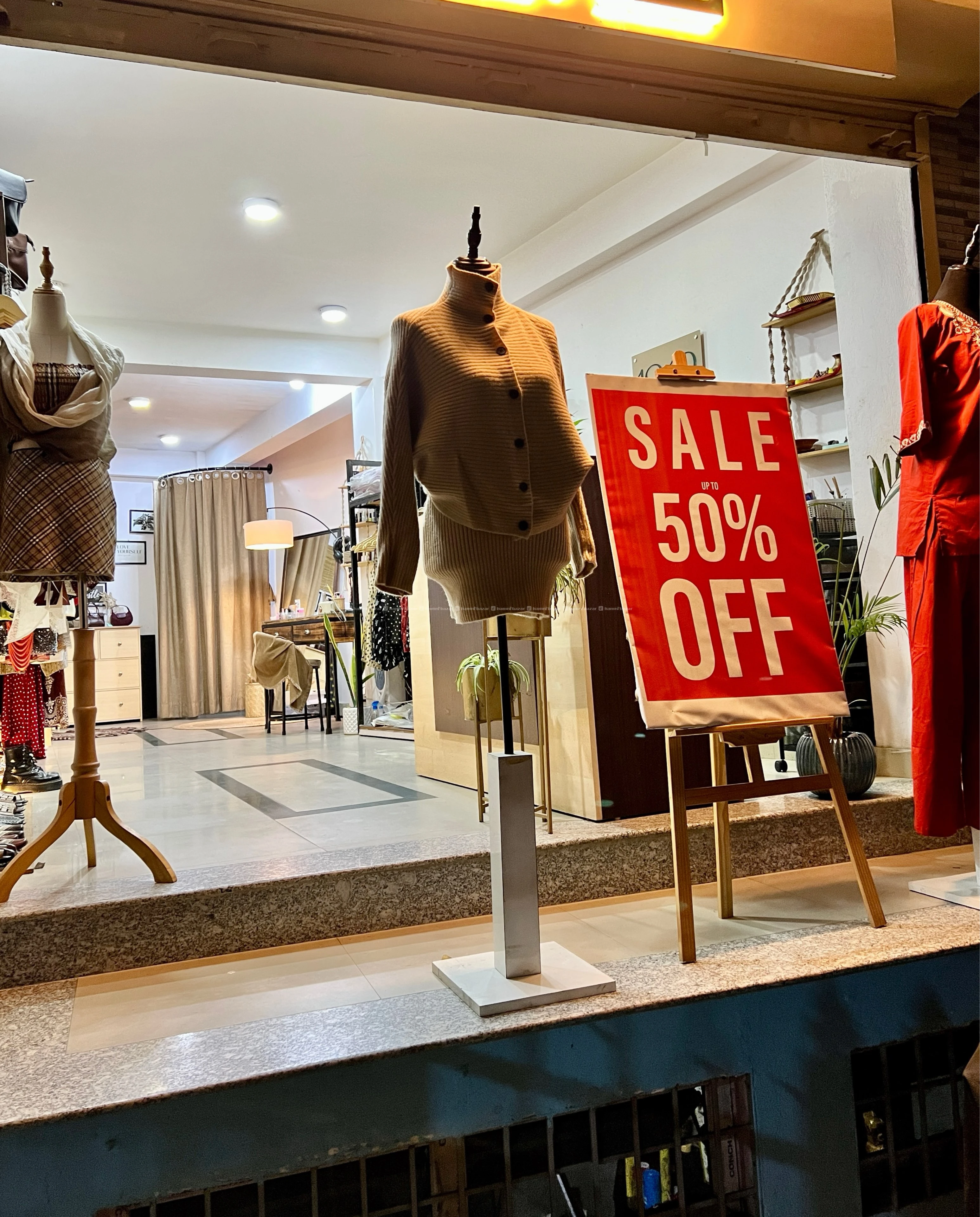 Shop/studio on sale