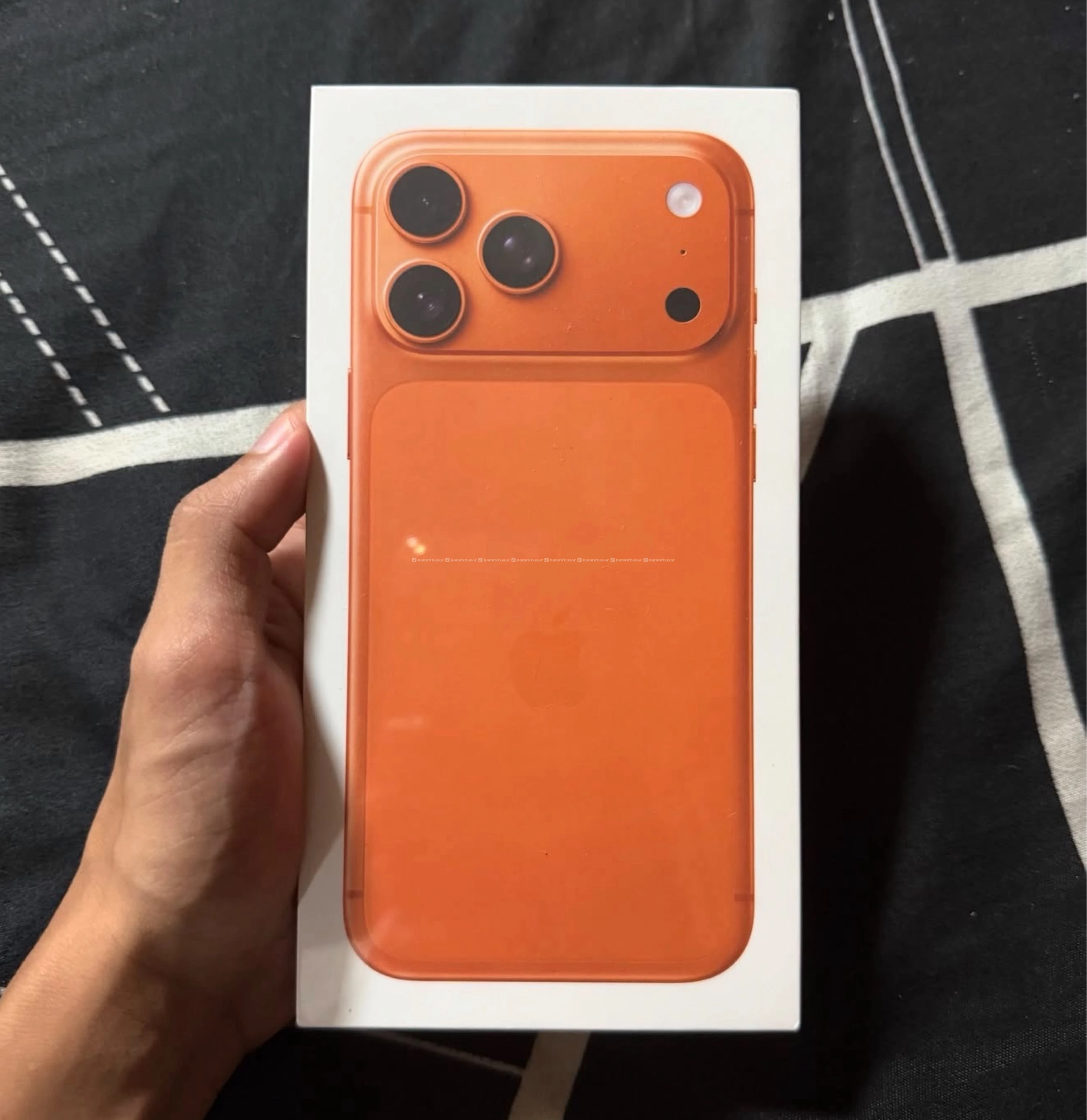 Iphone 17pro max 256gb 99% esim with case & cable