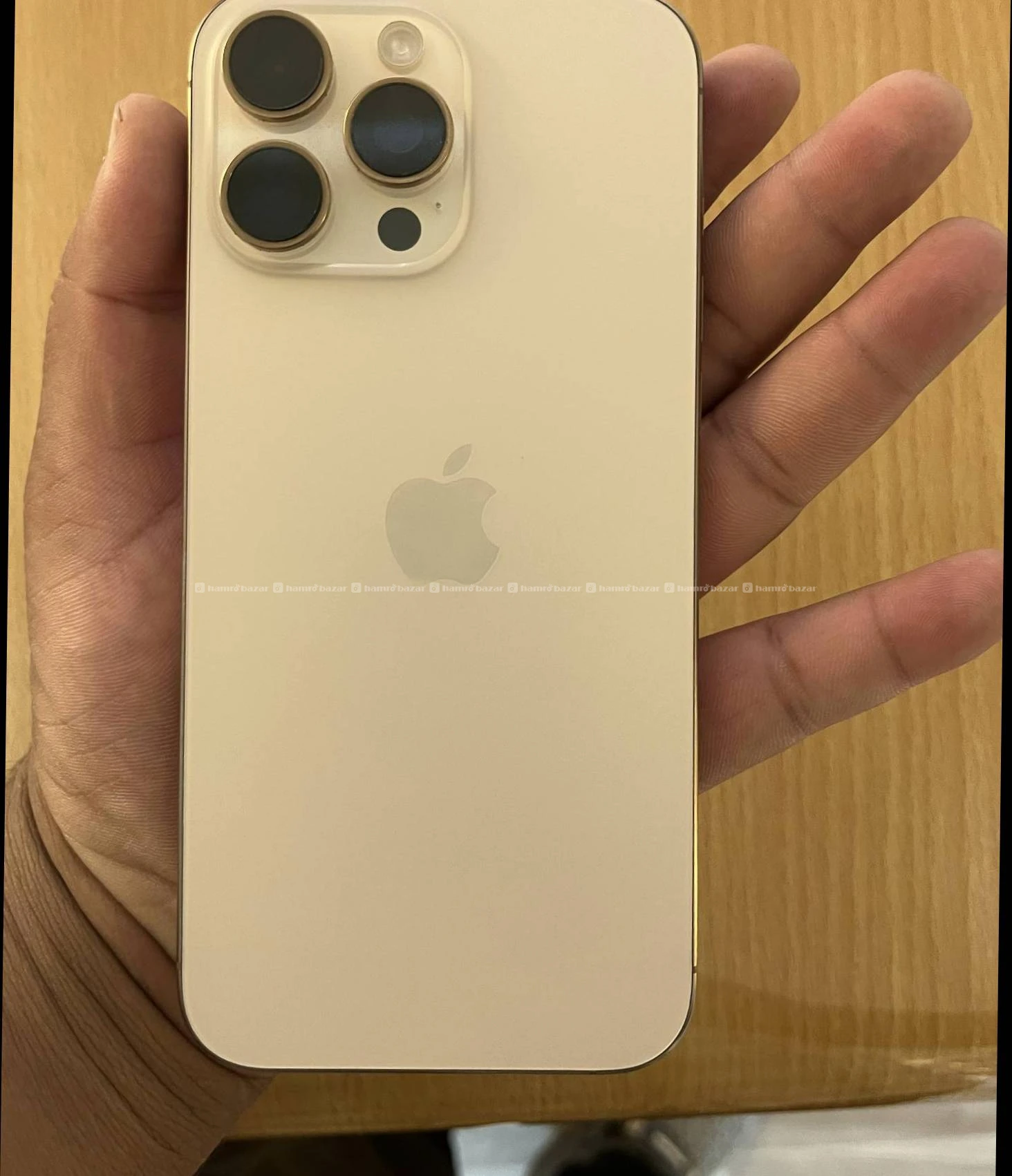 iPhone 16 Pro Max (256GB)