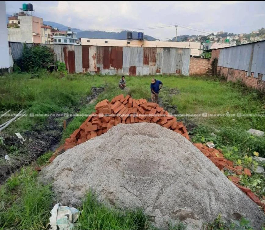 Land sale @Baluwakhani