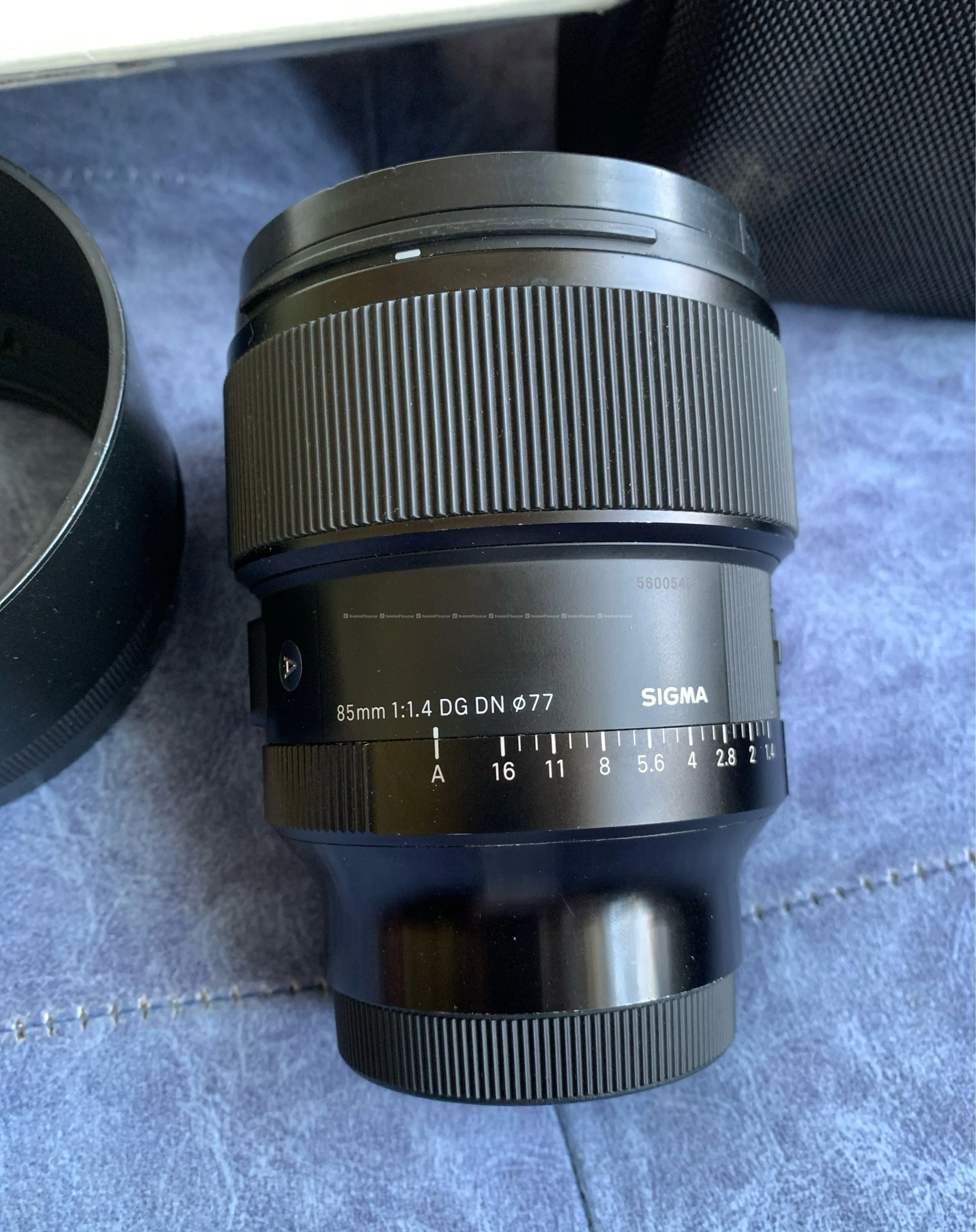 Sigma 85mm 1.4 lens 10/10 condition