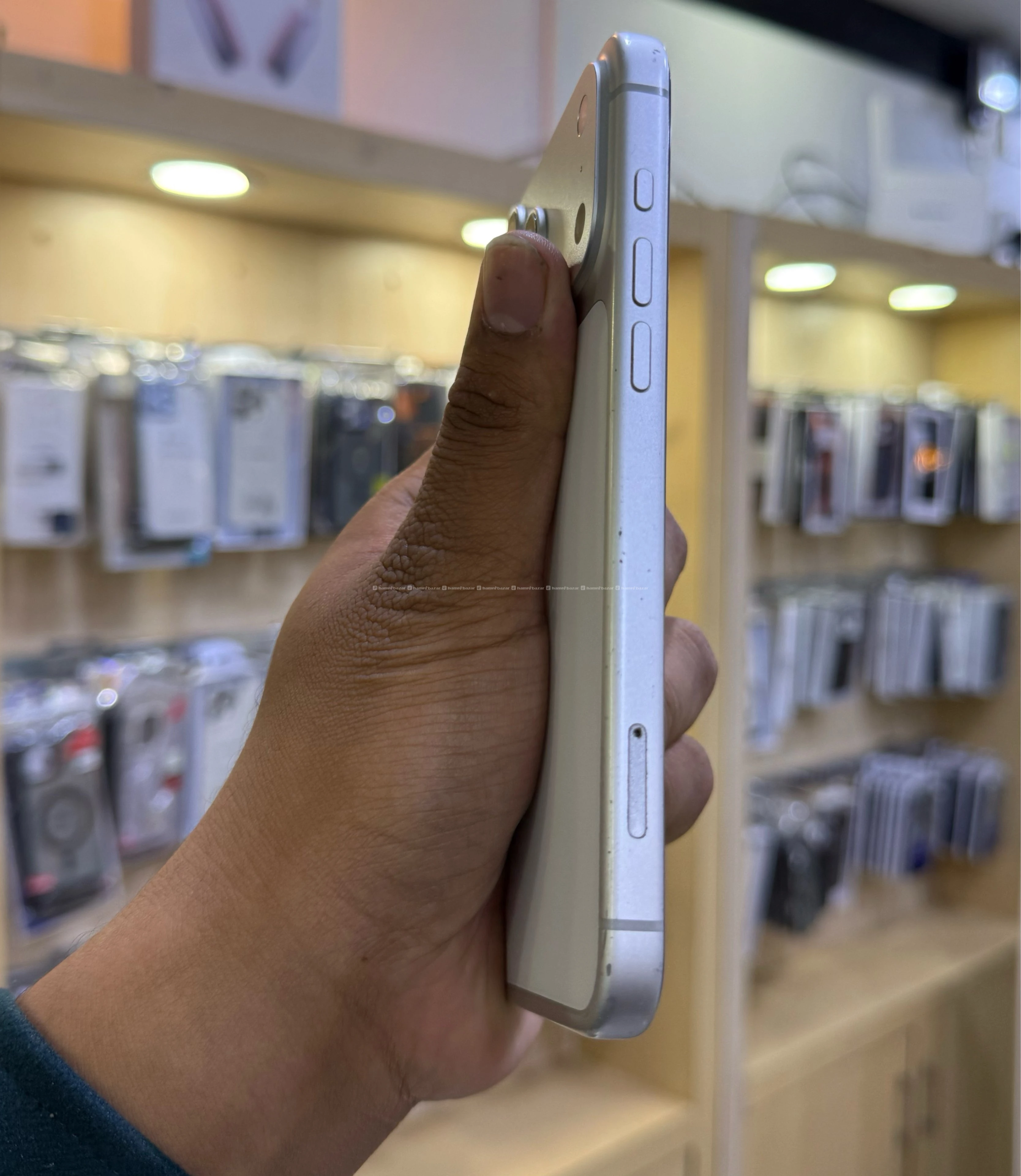 I Phone 17 Pro Max ( Physical Sim ) 4