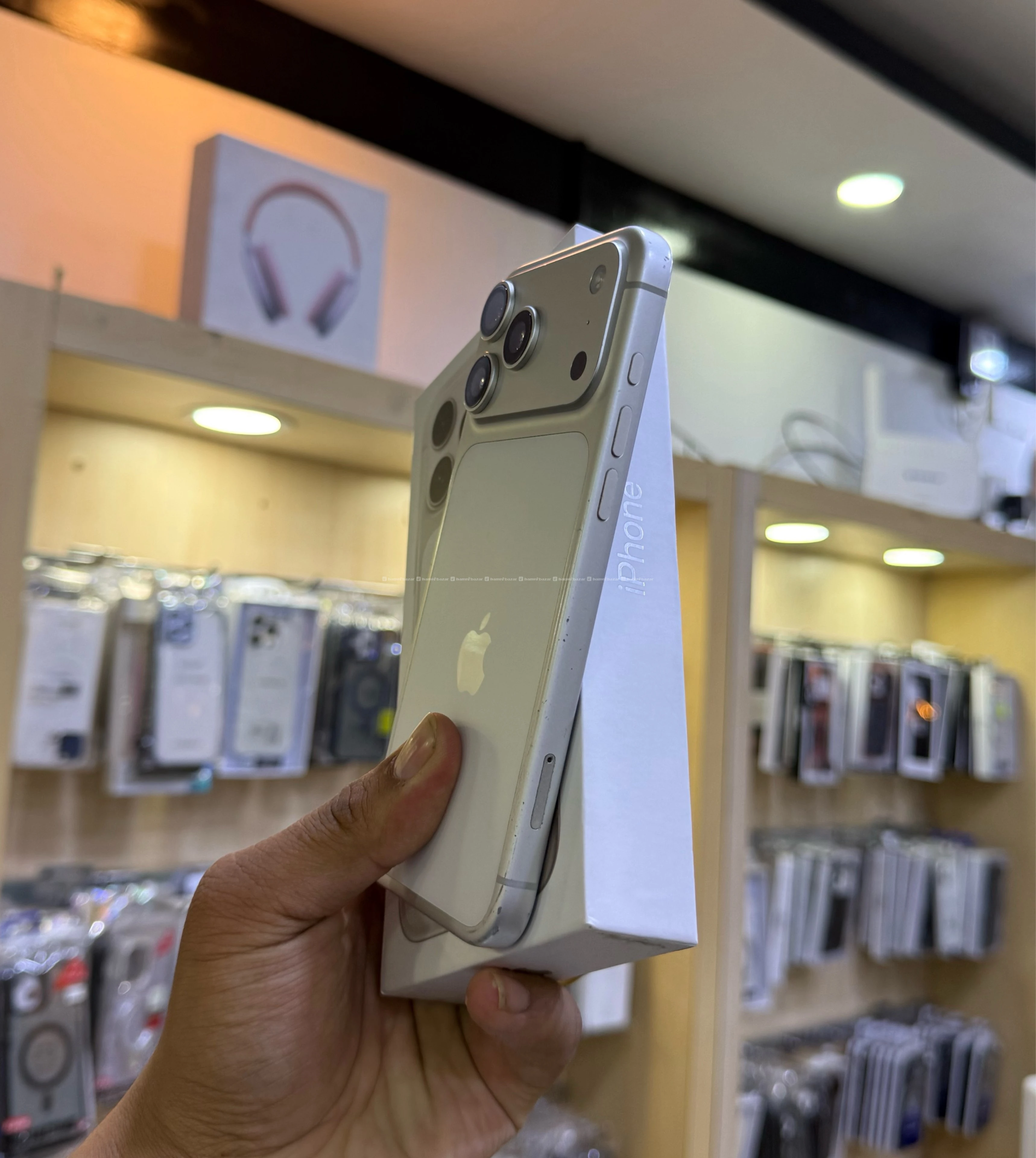 I Phone 17 Pro Max ( Physical Sim ) 5