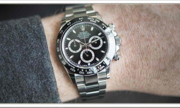 घड़ी हमेशा बाएं हाथ में क्यों पहनी जाती है? जानिए क्या है इसके पीछे की मुख्य वजह…