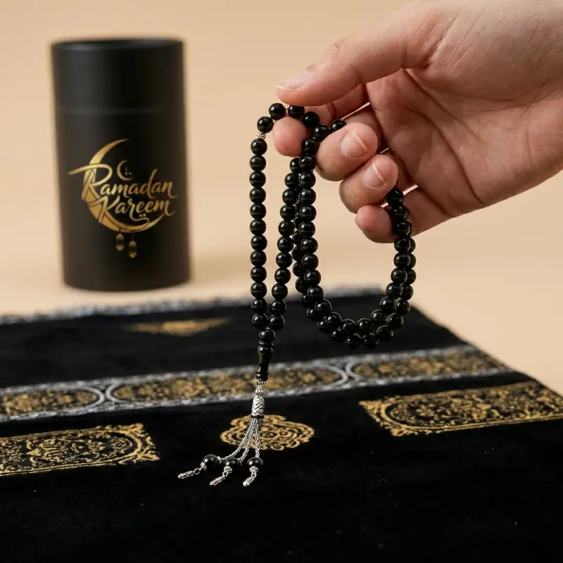 Prayer Mat with Tasbih in Tubular Box