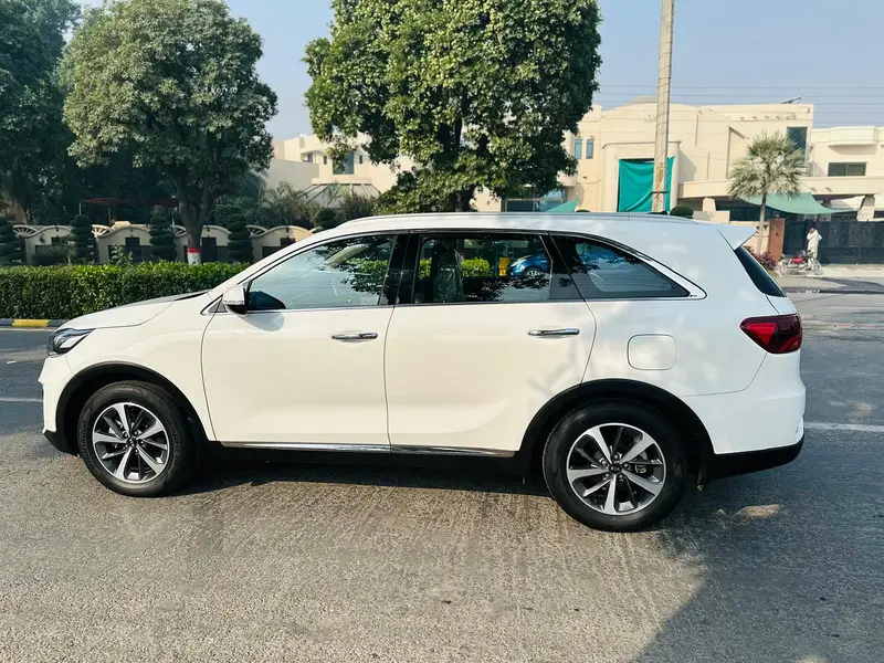 KIA Sorento 3.5 FWD 2024