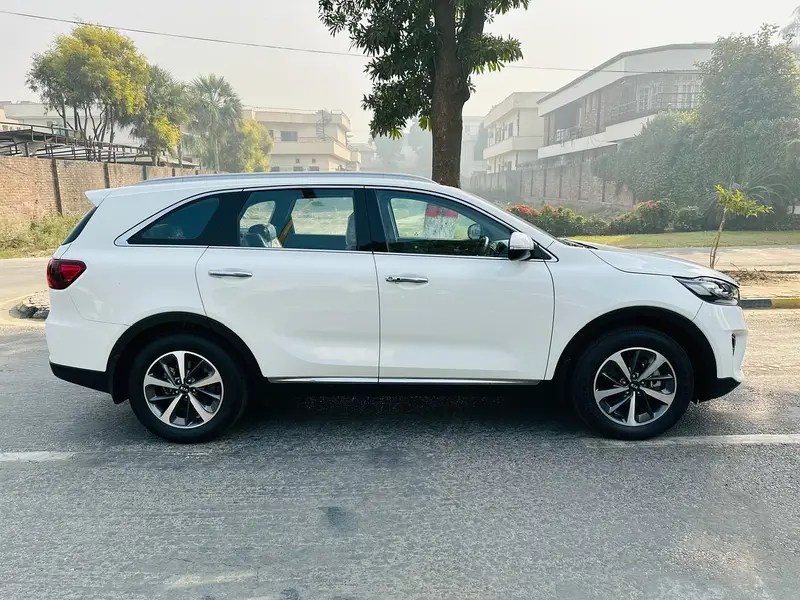 KIA Sorento 3.5 FWD 2024