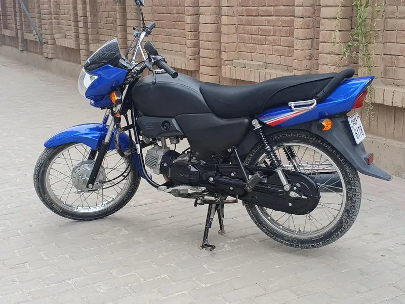 Honda Pridor Blue Colour