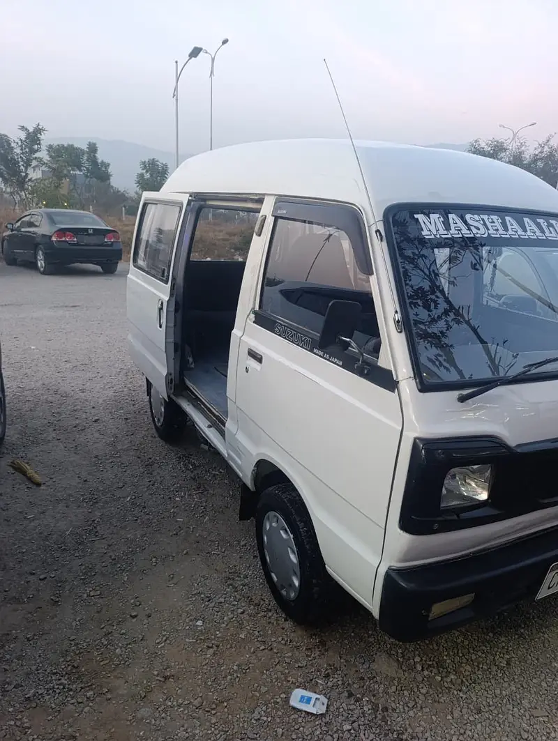 Suzuki Bolan VX Euro II 2017