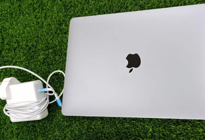 Apple Macbook Pro 2017, 13.3 inch, Core i5, 16GB RAM, 256GB SSD