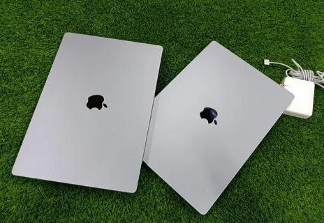 Apple Macbook Pro 2023, 16 inch, Apple M2 Pro, 32GB RAM, 1TB SSD