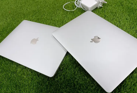 Apple Macbook Pro 2020, 13.3 inch, Core i5, 16GB RAM, 512GB SSD