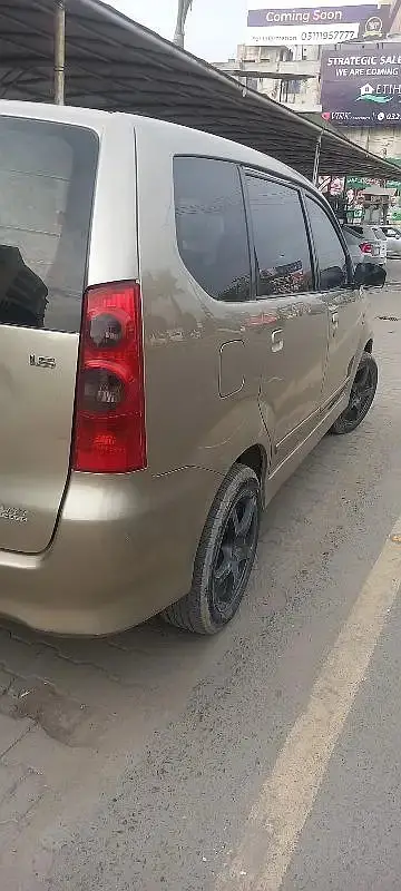 Toyota Avanza 2010