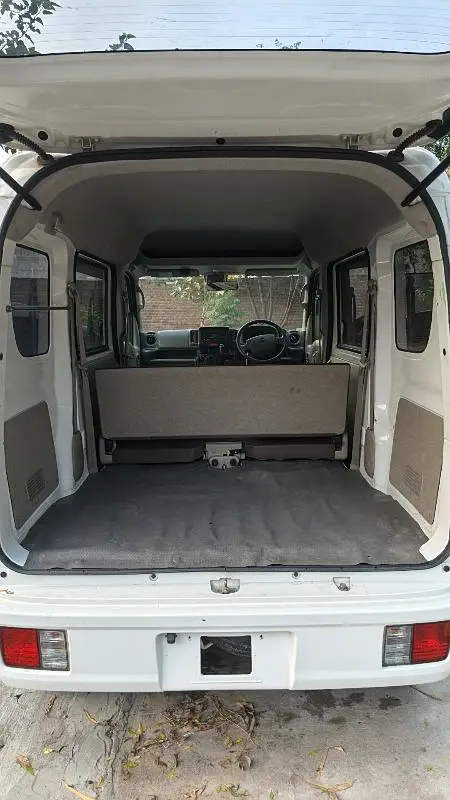 Bumper to Bumper Nissan clipper pc limited not use in Pakistan