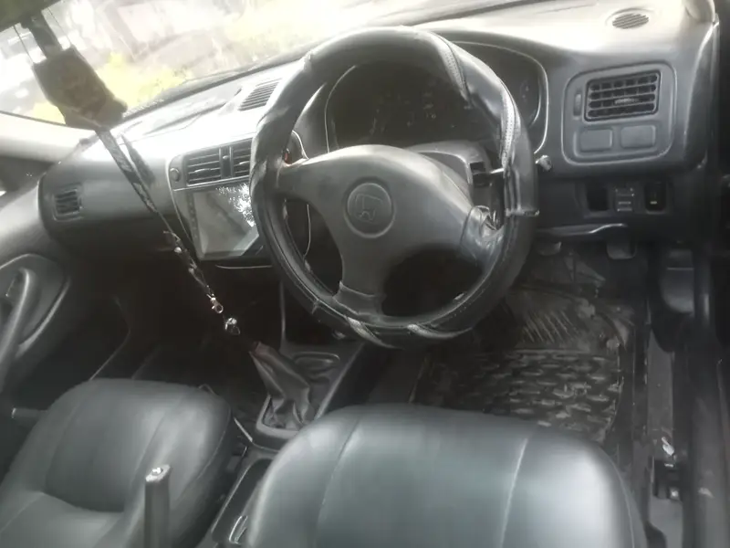 Honda Civic EXi 1999