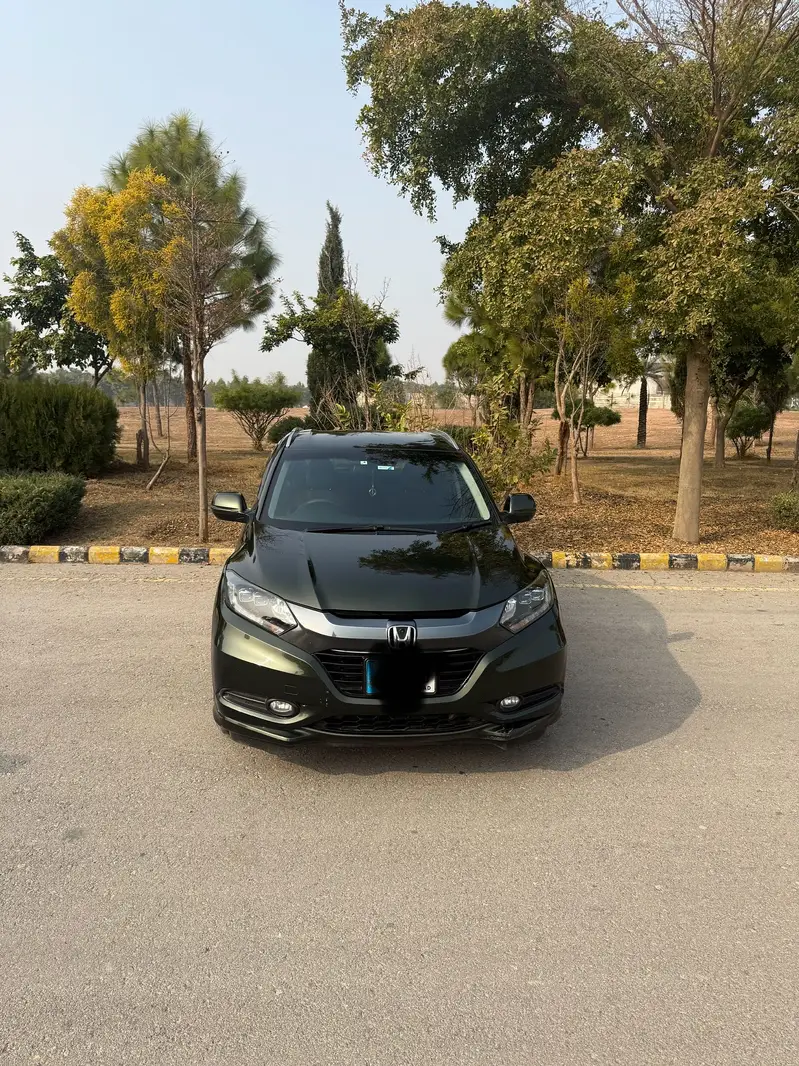 Honda Vezel Z Package 2015 (Import 2020)