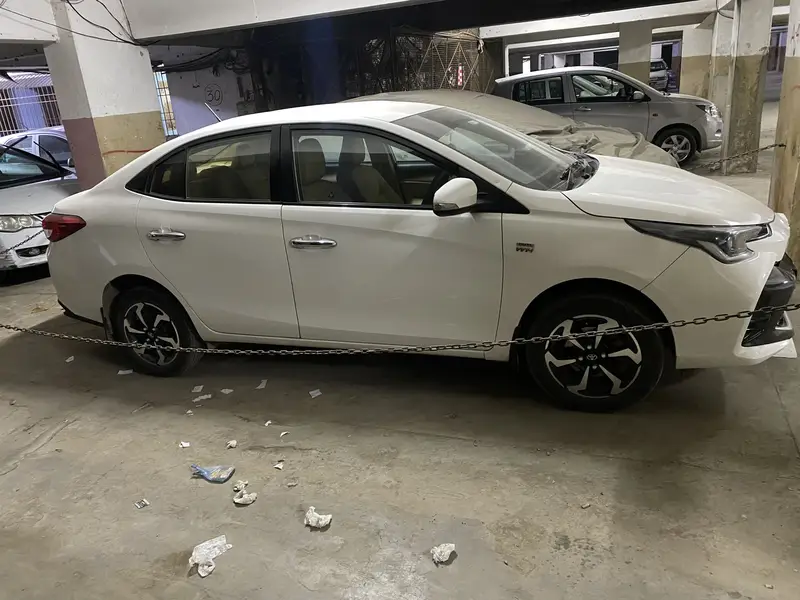 toyota yaris1.5 full original