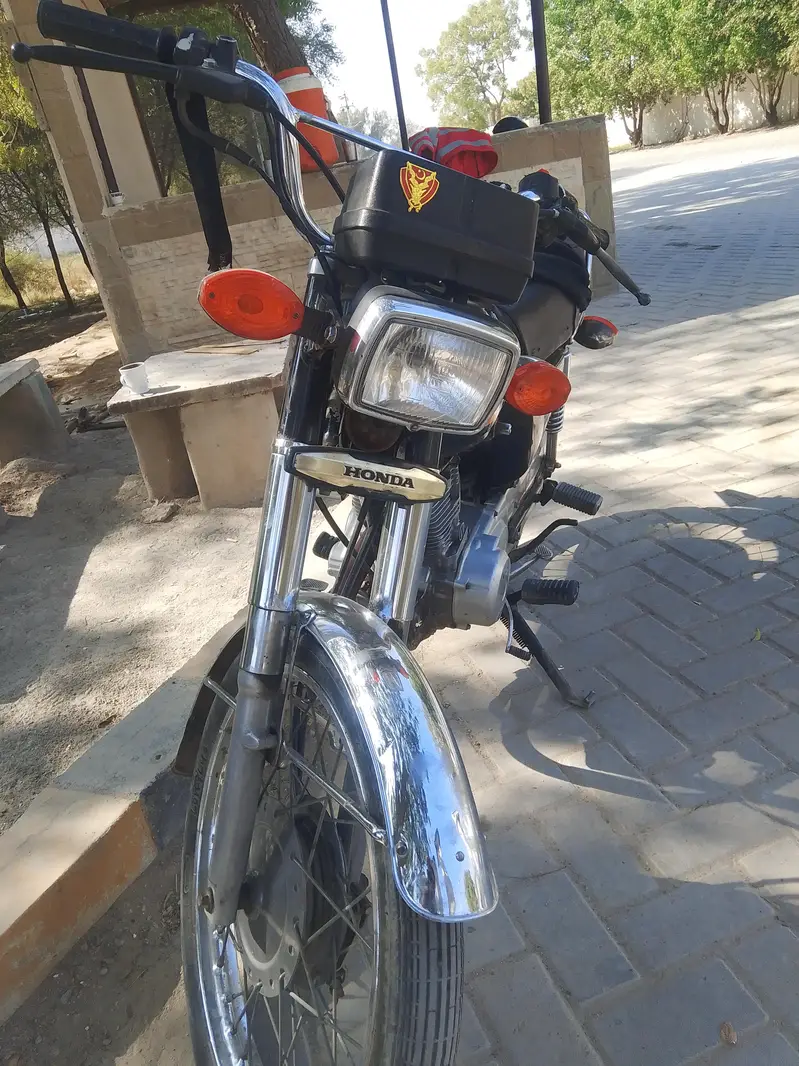 Honda 125 mc for sell vip condition registration ladkana no