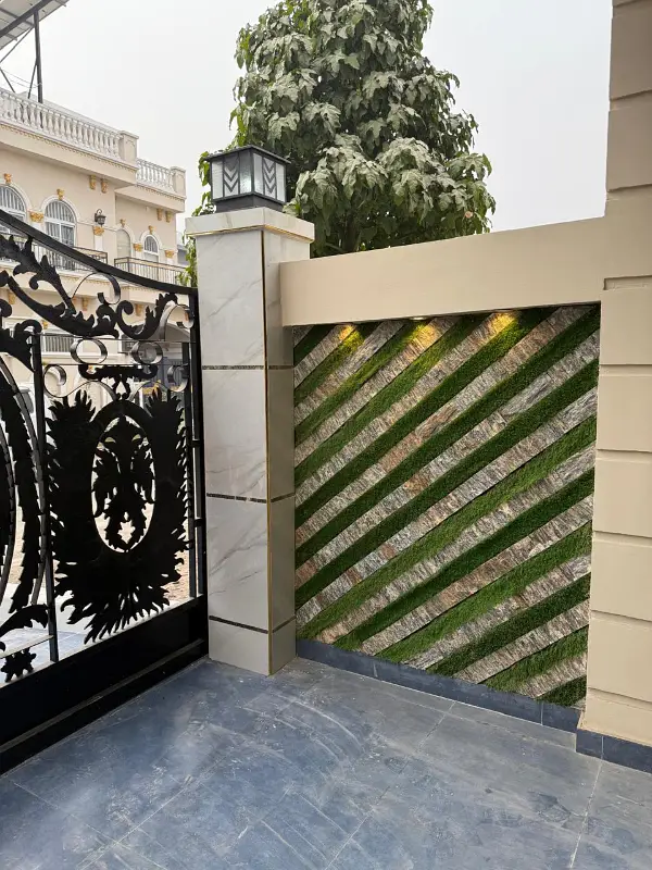 BEAUTIFUL SPANISH SOLID HOUSE