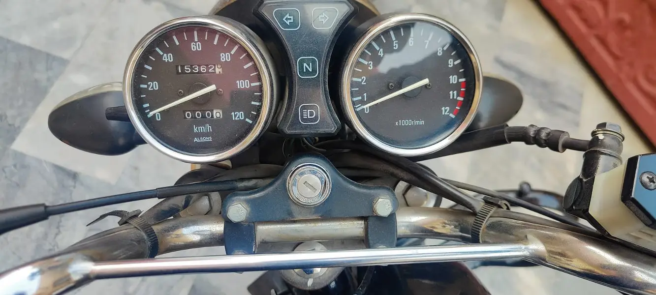 SUZUKI GS 150 SE | Model 2022 | First Owner Bike | 15,362 KM Driven