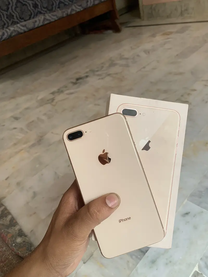 IPhone 8 plus pta approved complete saman exchange possible or sell