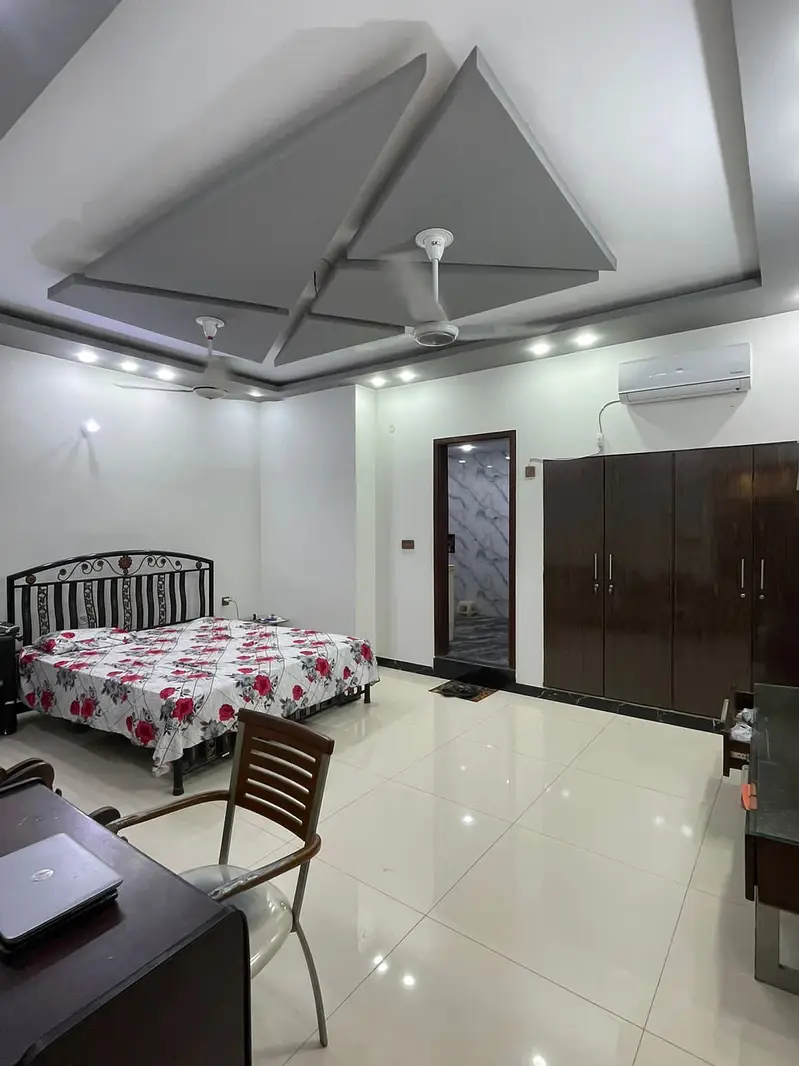 Brand New 2 Floor Portion With Roof