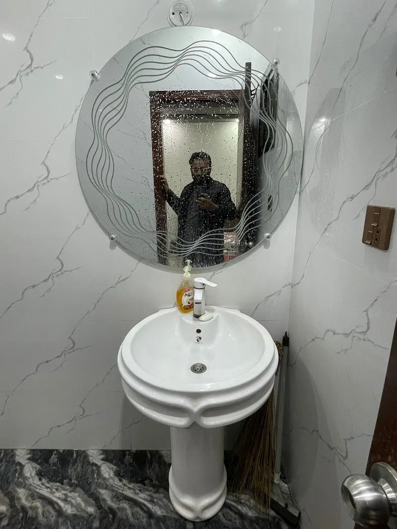 Brand New 2 Floor Portion With Roof