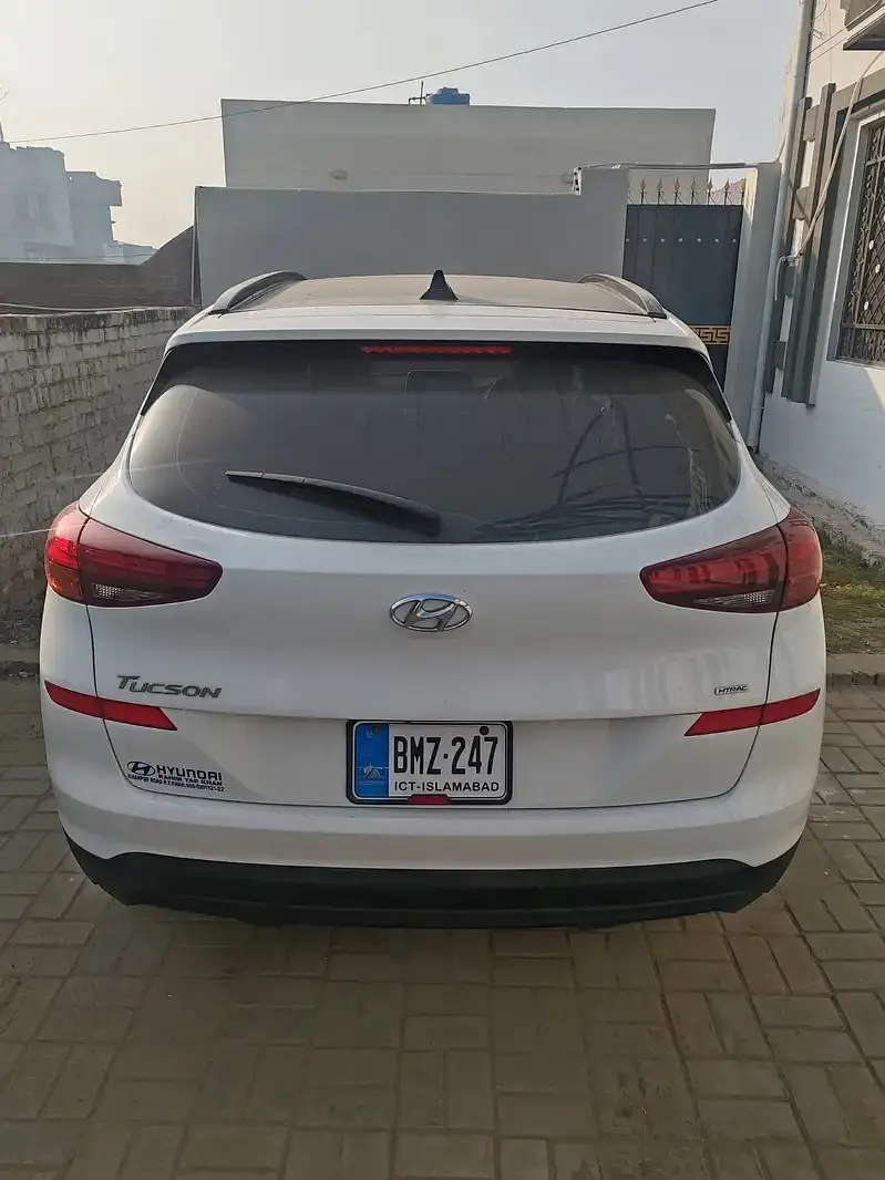 Hyundai Tucson AWD 2023 Family Used Vehicle