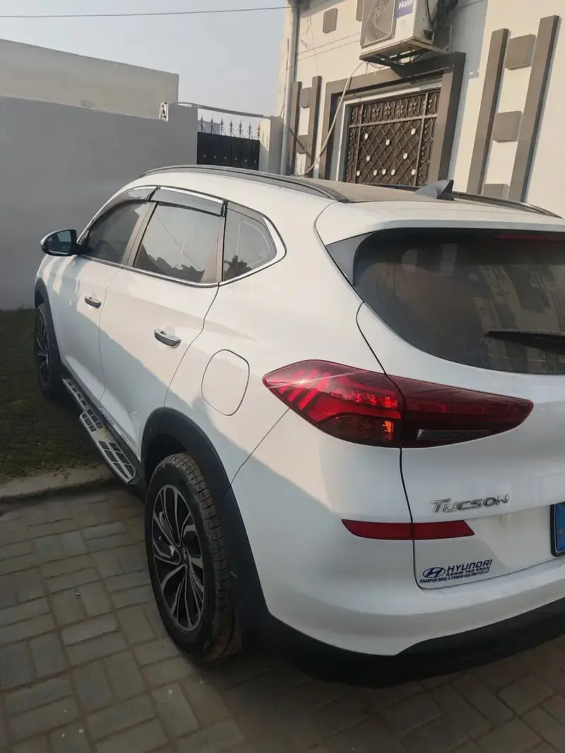 Hyundai Tucson AWD 2023 Family Used Vehicle