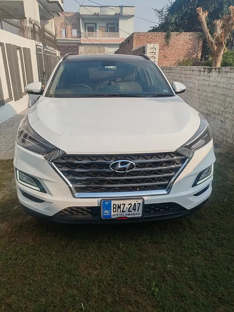 Hyundai Tucson AWD 2023 Family Used Vehicle