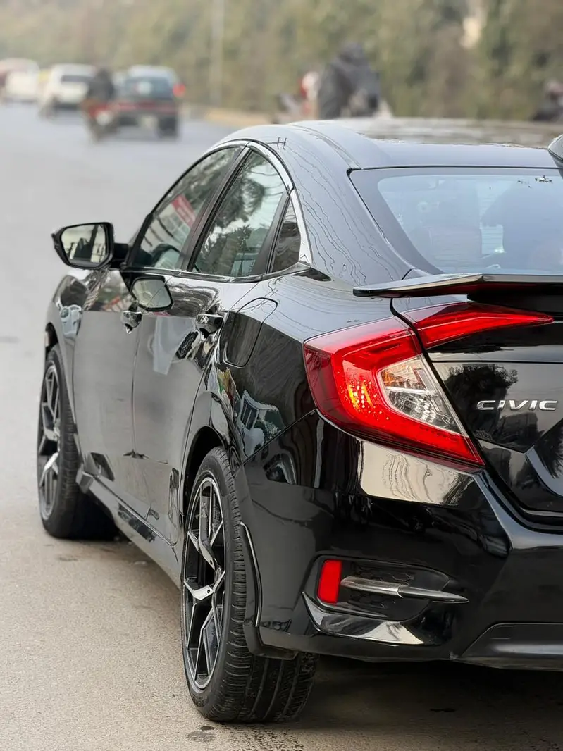 Honda Civic oriel prosmetec 2020