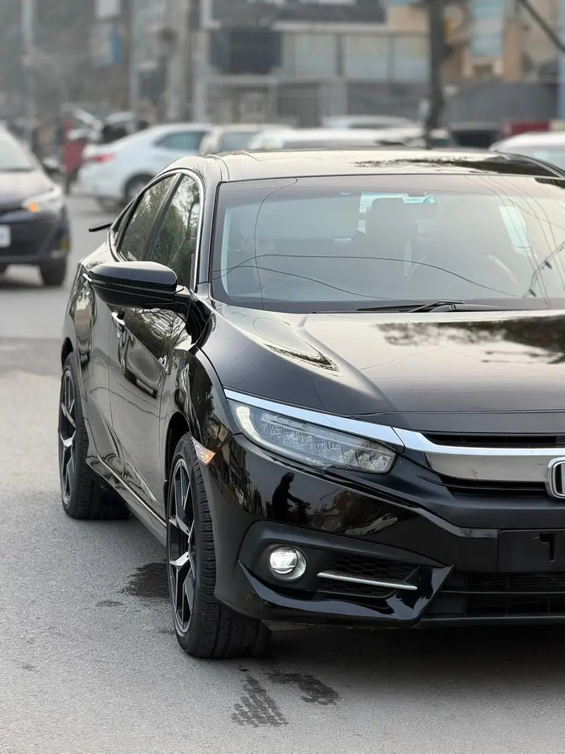 Honda Civic oriel prosmetec 2020