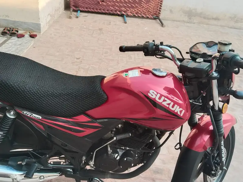 Suzuki GR 150 Model 2024 | 14,874 KMs Driven Bike CALL 0300 - 7000742