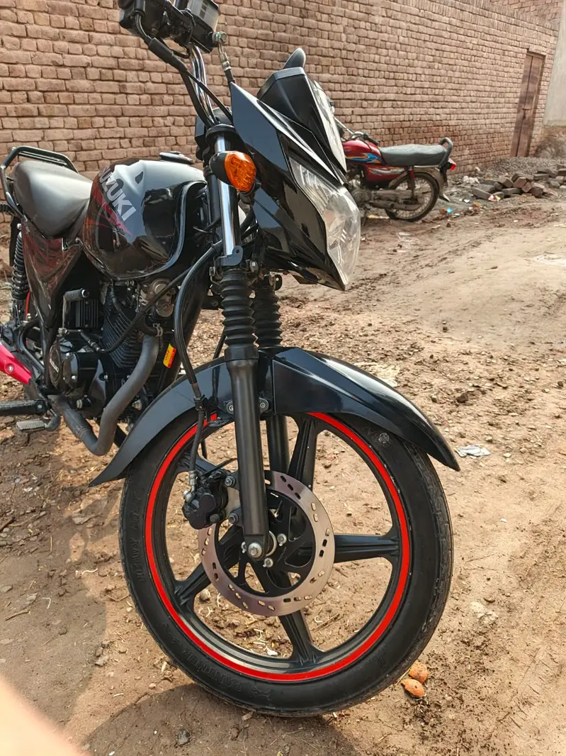 Suzuki GR 150| | Year 2021 |5,200 K'M Call + WhatsApp 0312-6458640