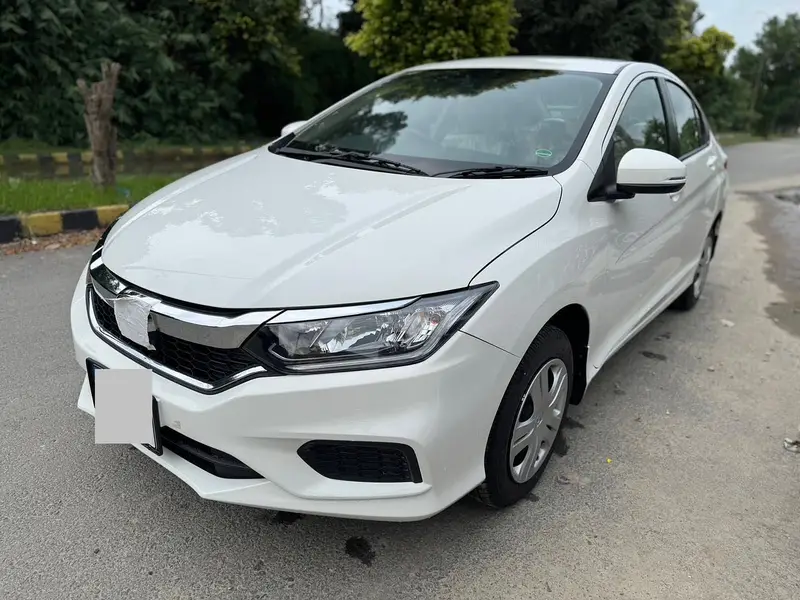 Honda City 1.2 MT IVTEC 2022 december, registered 2023, slightly used